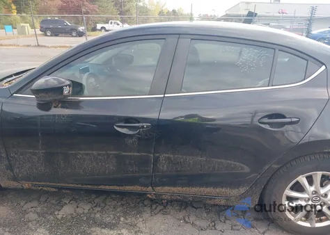 2015 Mazda Mazda3 I Touring z USA, uszkodzony, nr VIN 3MZBM1V77FM229366